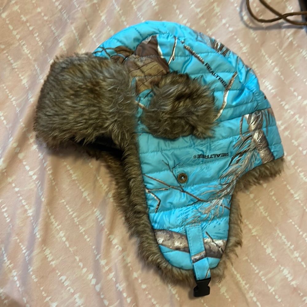 Women’s realtree winter hat